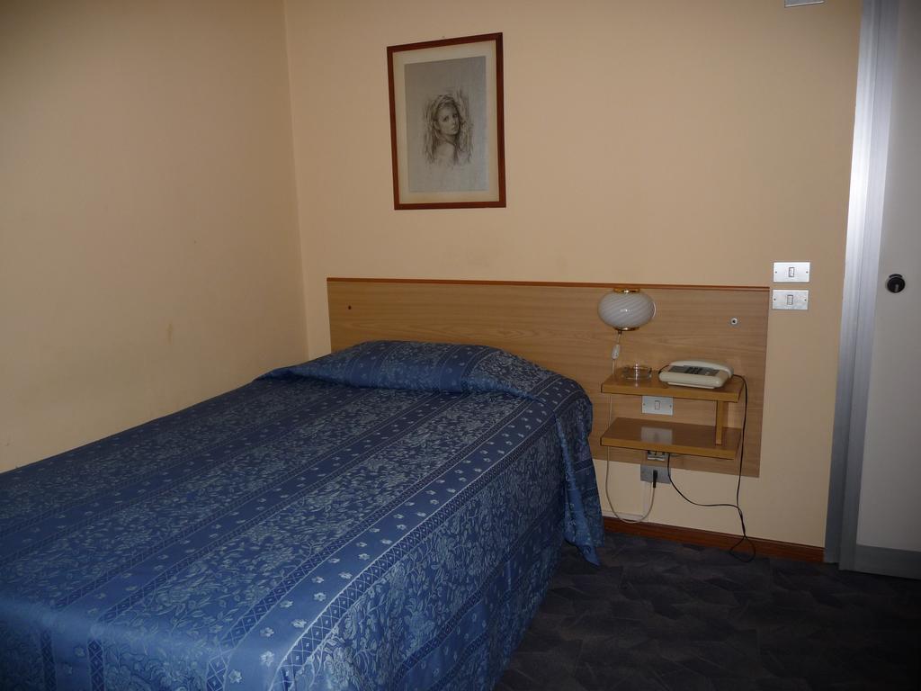 Hotel Astoria Altopascio Dış mekan fotoğraf